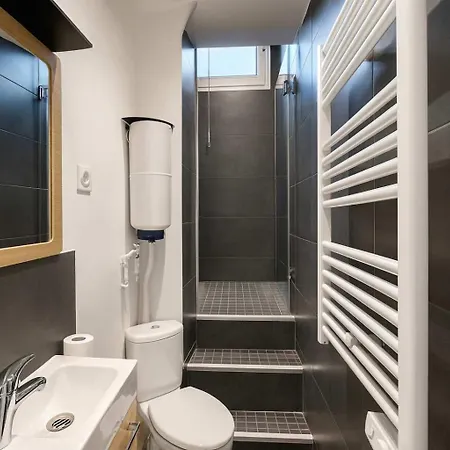 12 Pour 4 Personnes Appartamento